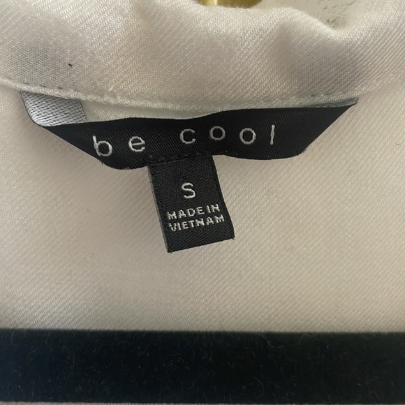 White be cool blouse size small - Picture 4 of 9